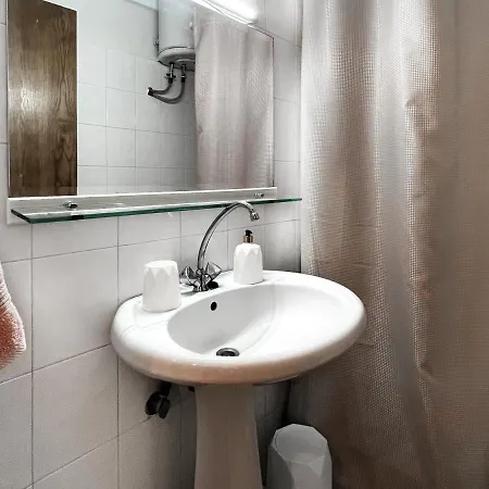 Island Boutique Aparthotel