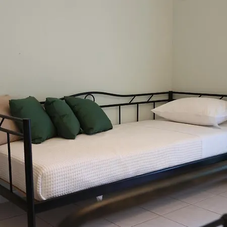 Island Boutique Aparthotel *
