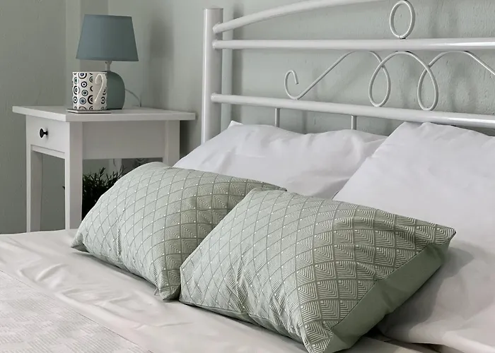 Island Boutique Aparthotel Pyrgadikia