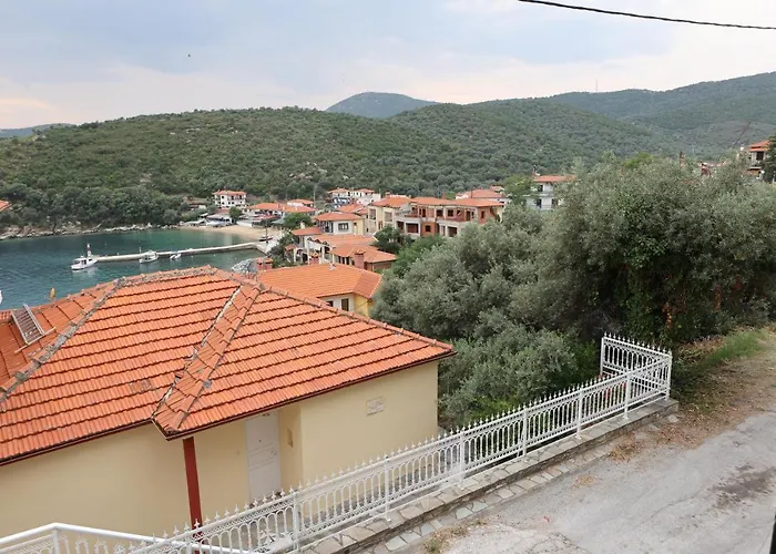 Aparthotel Island Boutique Pyrgadikia