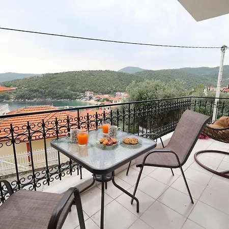 מלון דירות Island Boutique