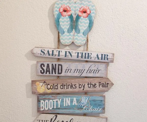Island Boutique