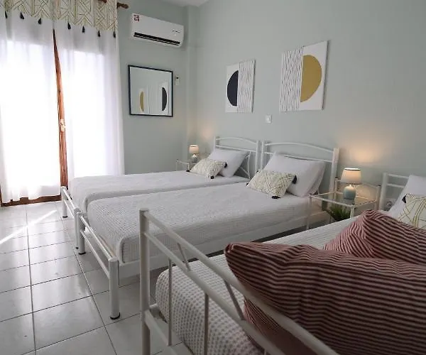 Island Boutique Pirgadíkia